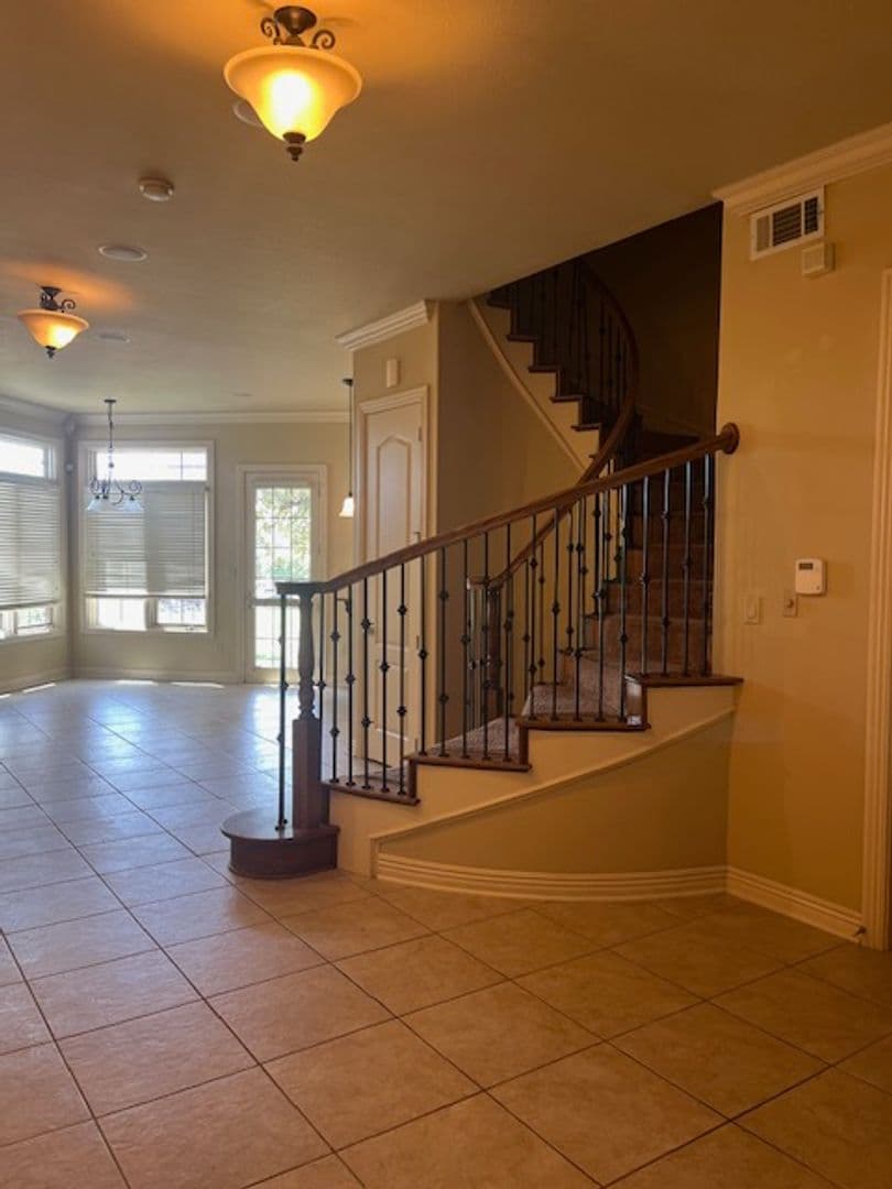 Rogers House: 2624 S Everest Ave.