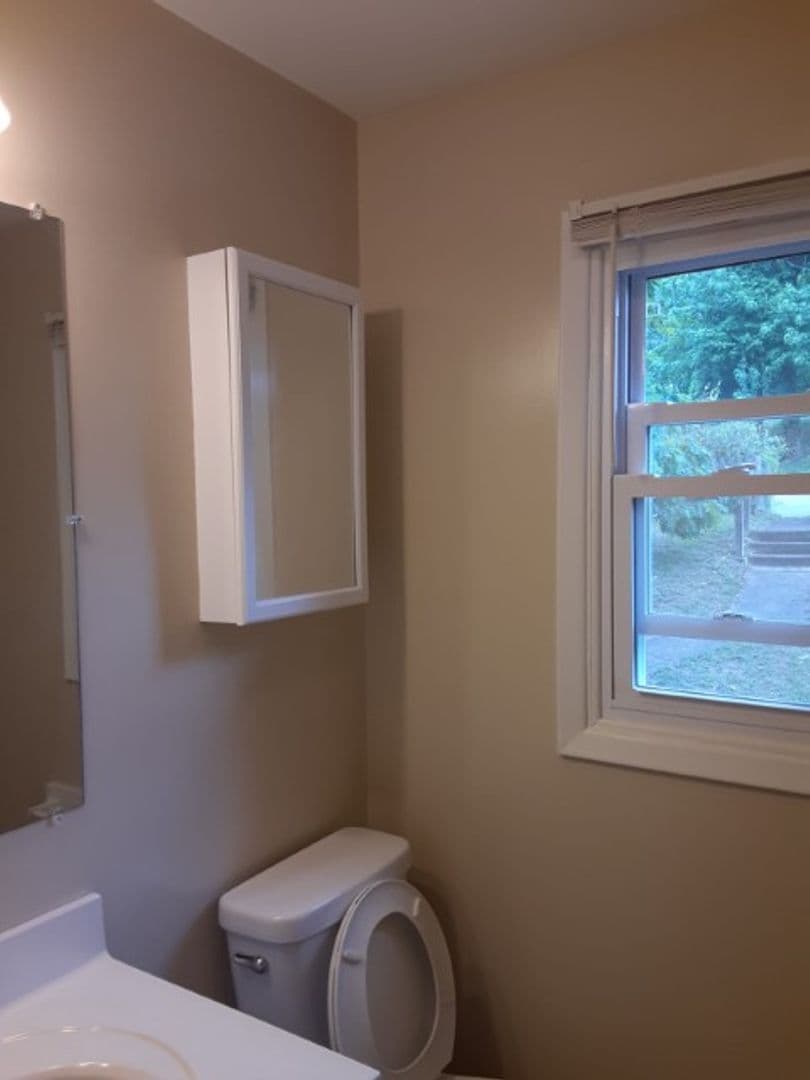 Oak Ridge House: 143 Wainright Road