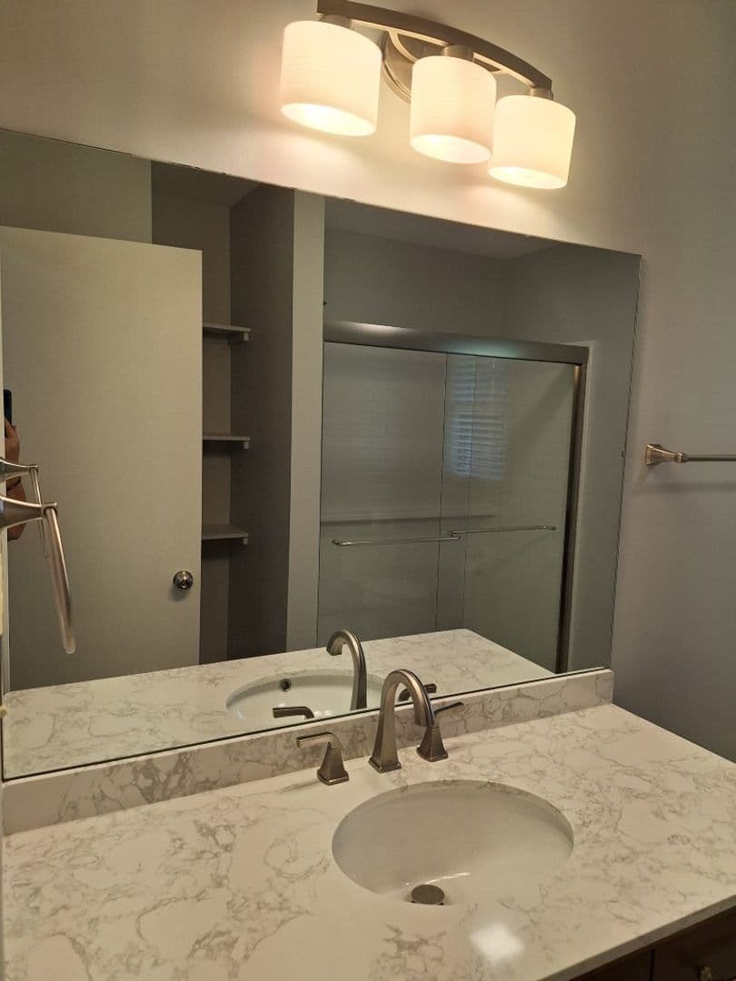 Knoxville House: 6826 Dorchester Drive