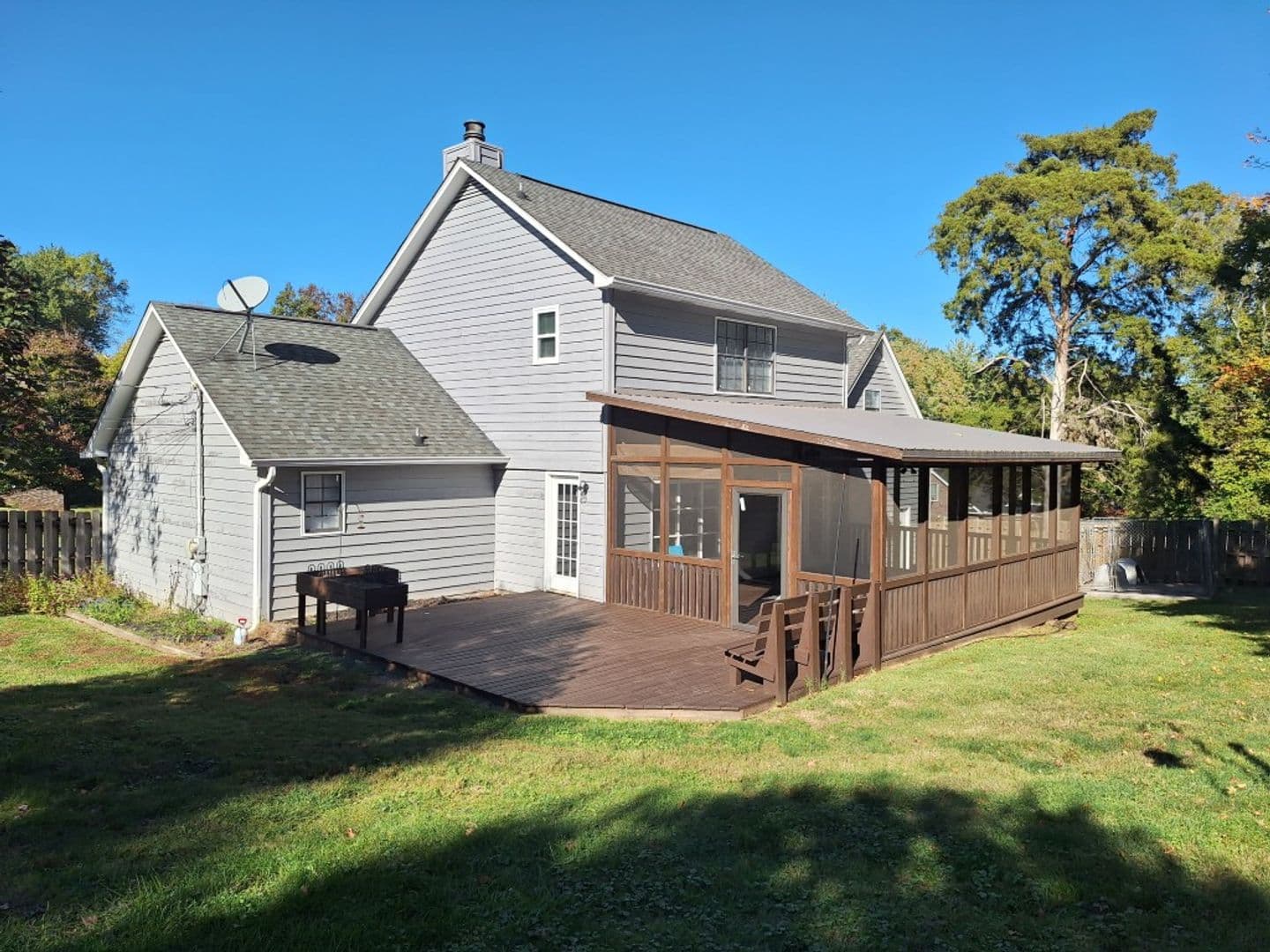 Knoxville House: 11401 Rock Springs Dr.