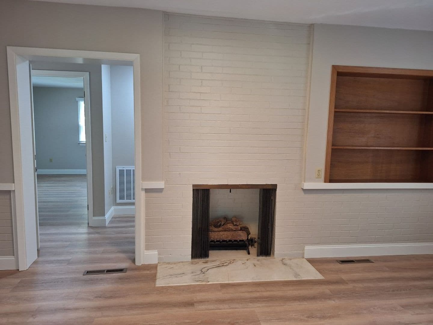 Knoxville House: 6826 Dorchester Drive