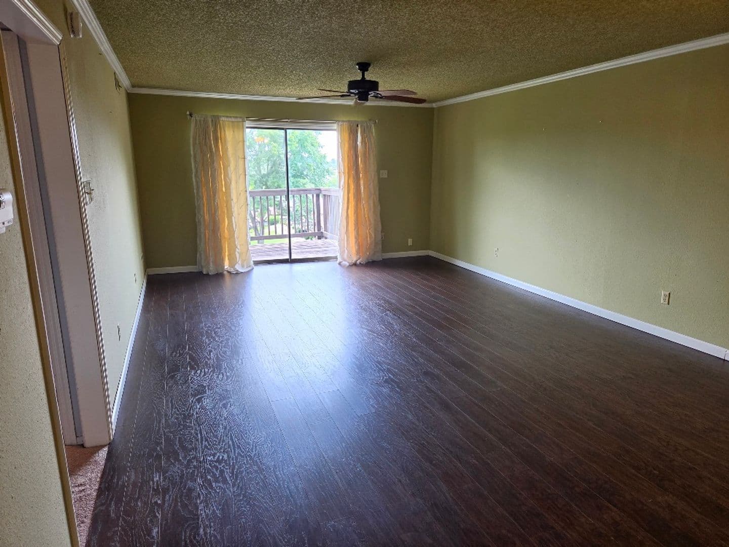 Hot Springs Condo: 210 Carl Drive Unit B4