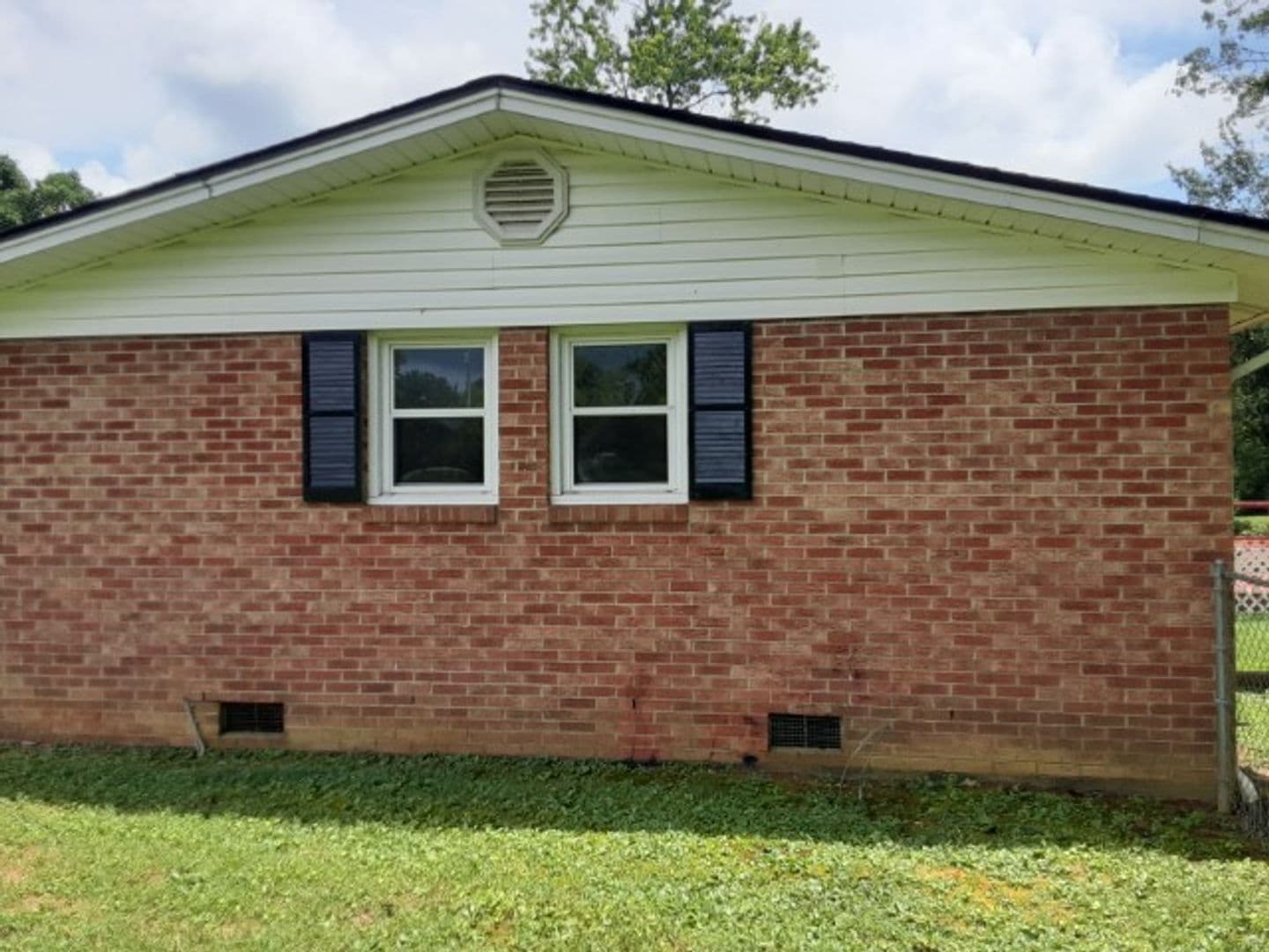 Oak Ridge House: 167 Louisiana Avenue