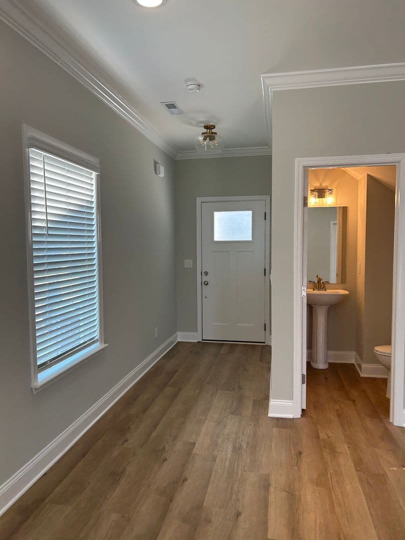 Cleveland House: 3217 Green Turtle Ln. NE