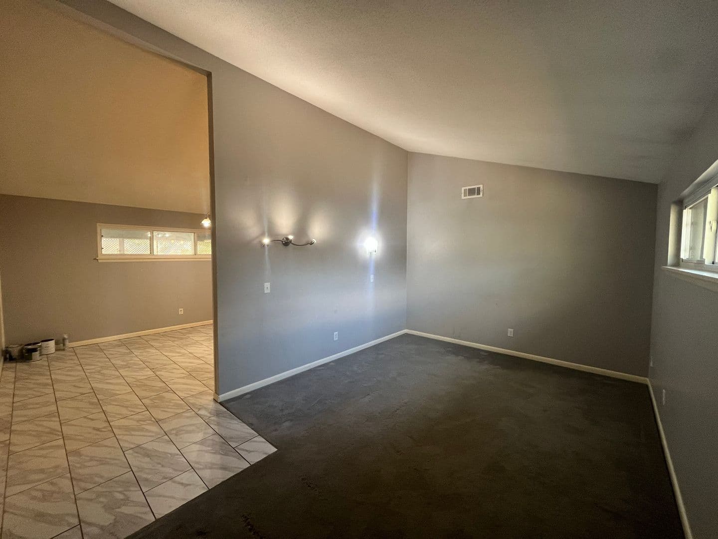 Sherwood House: 8 Lybrand Drive