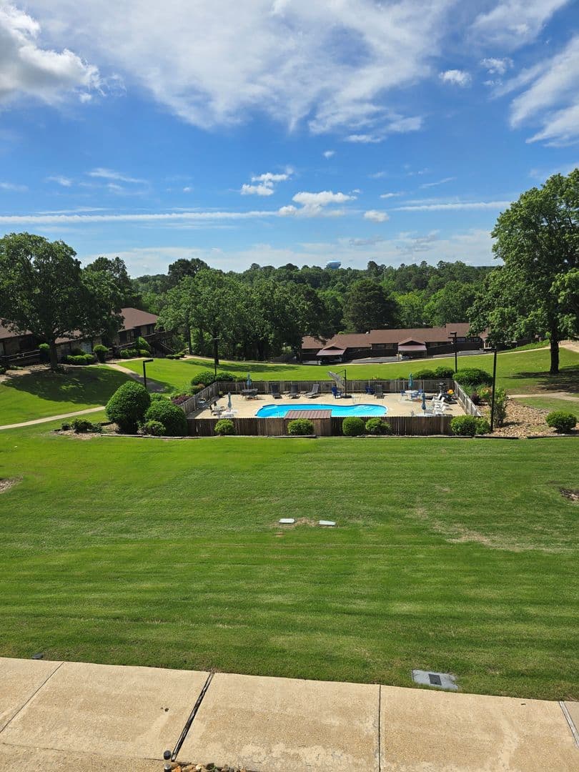 Hot Springs Condo: 210 Carl Drive Unit B4
