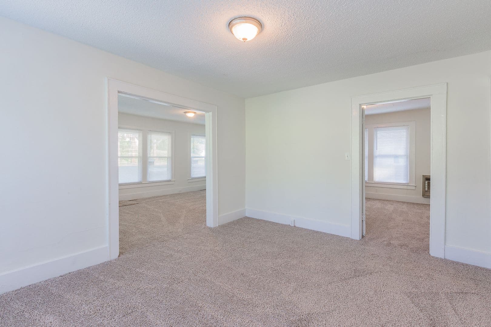 Chattanooga House: 5232 Central Avenue