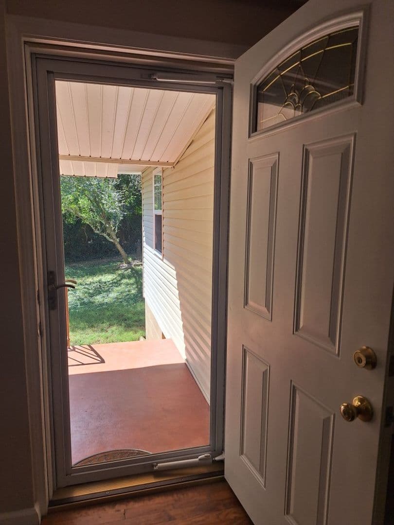 Oak Ridge House: 114 Gorgas Lane