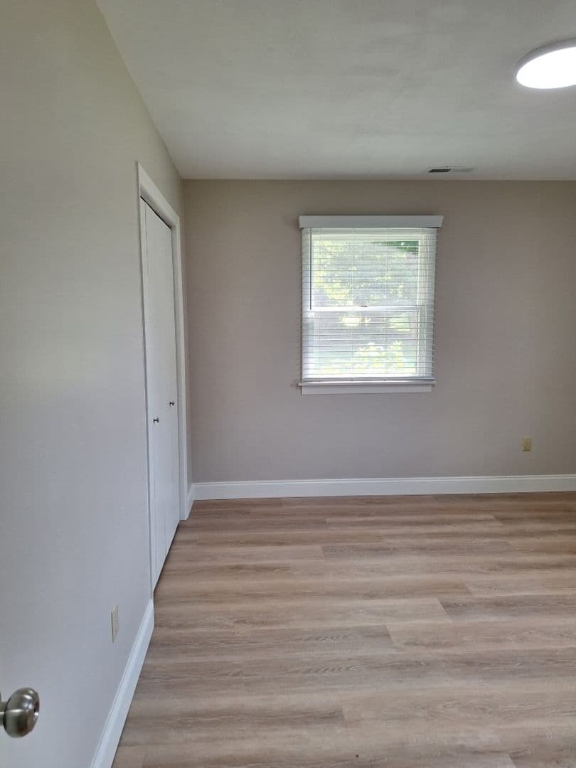 Knoxville House: 6826 Dorchester Drive