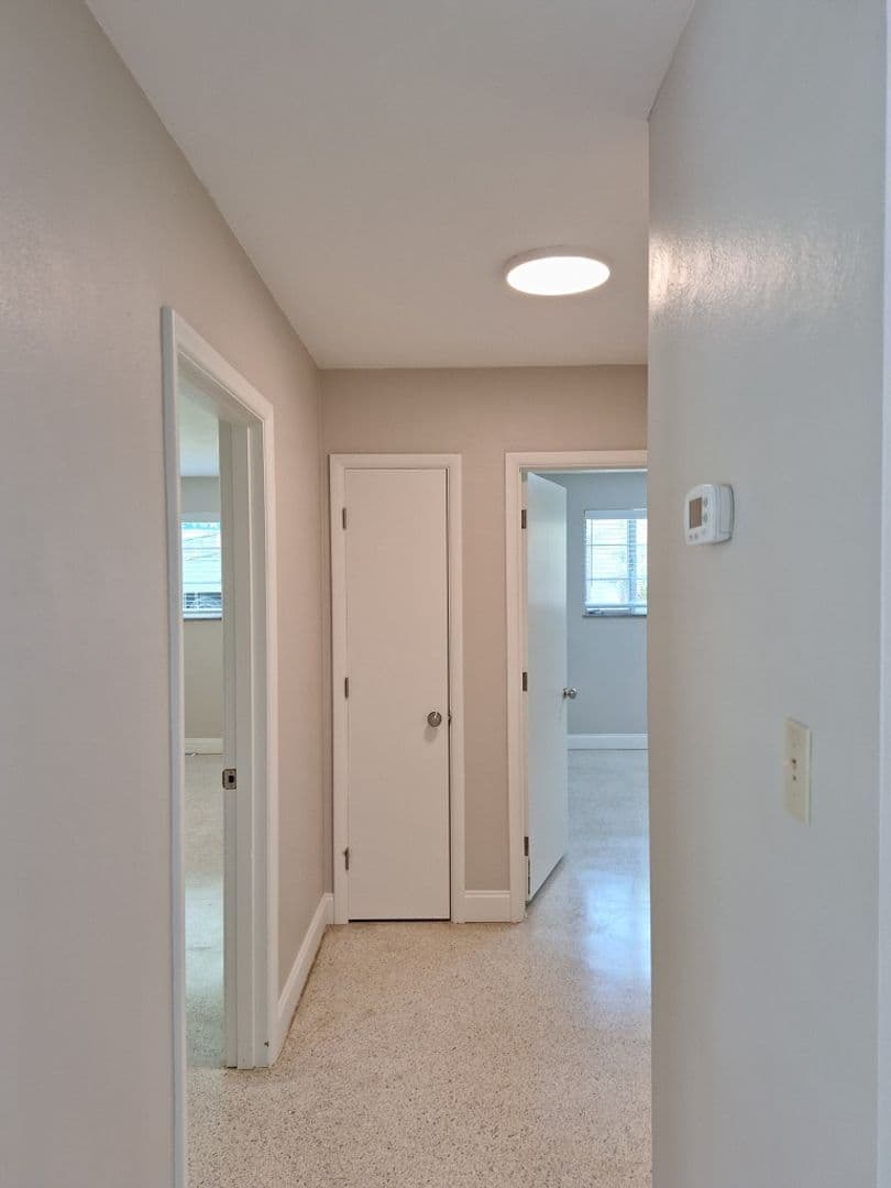 Knoxville House: 6826 Dorchester Drive