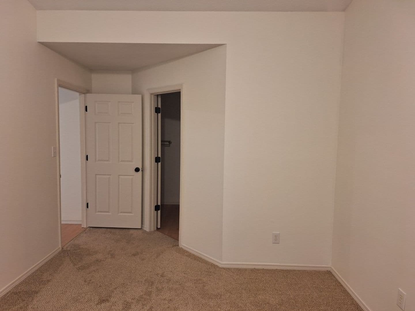 Knoxville House: 1720 Cape Brittany Way