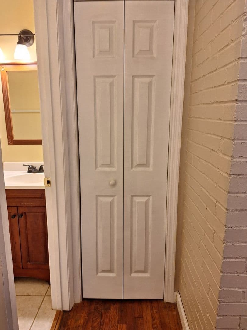 Oak Ridge House: 114 Gorgas Lane