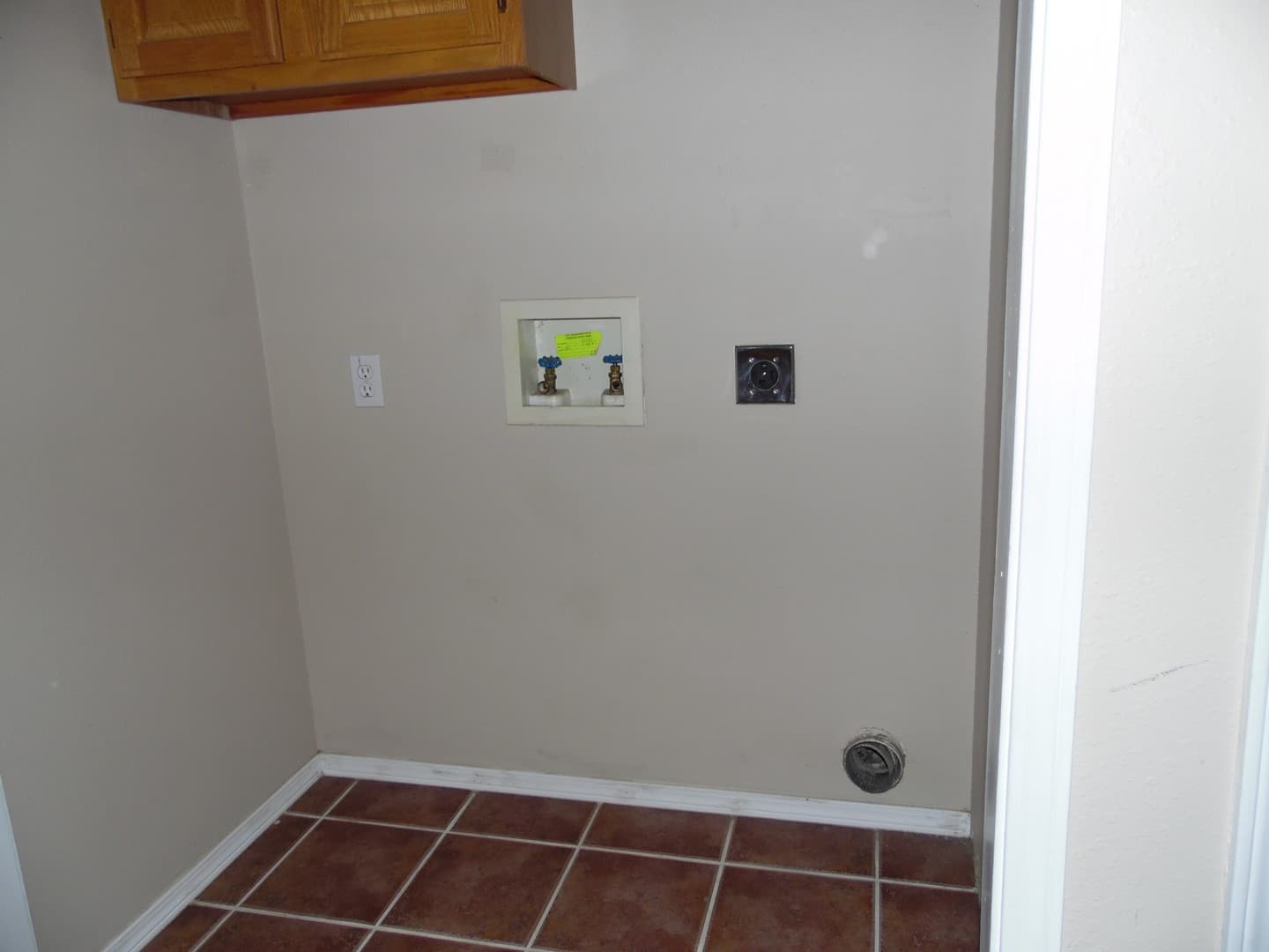 Bentonville House: 1200 SE 22nd St