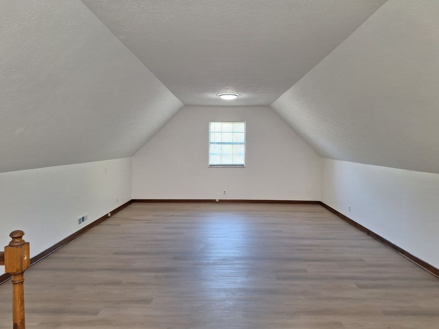 Knoxville House: 11401 Rock Springs Dr.