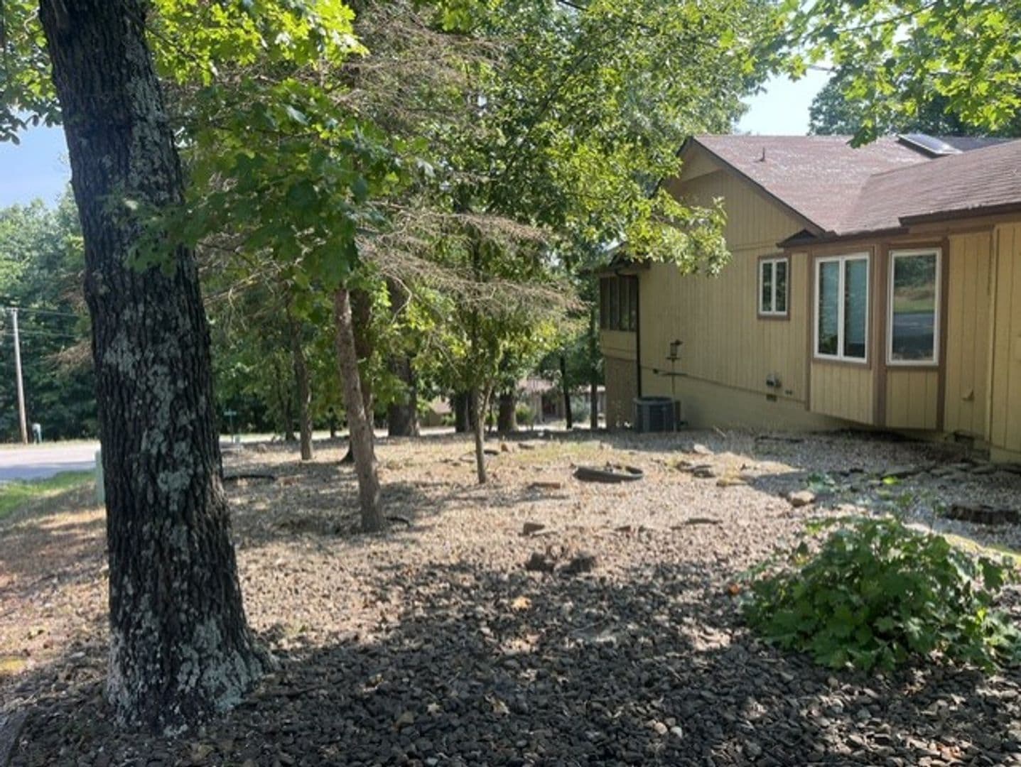 Bella Vista House: 1 Curry Lane
