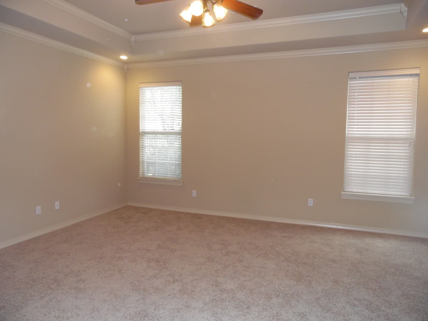 Rogers House: 5301 S Stone Bay Ct