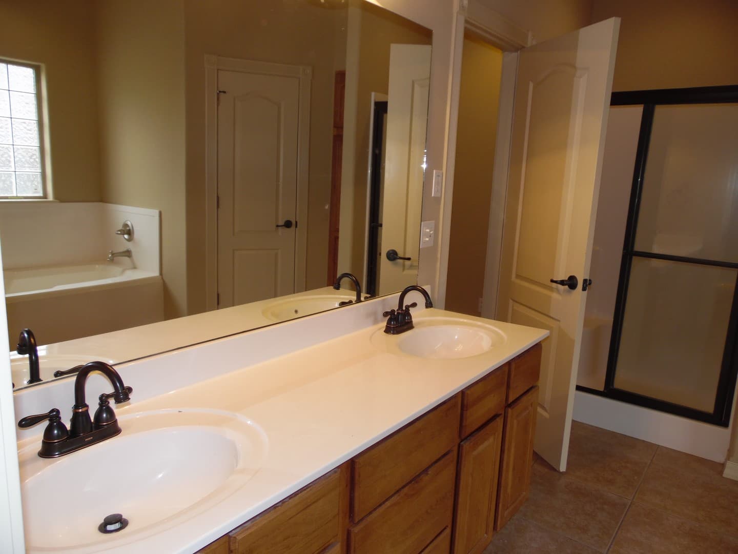 Rogers House: 5301 S Stone Bay Ct