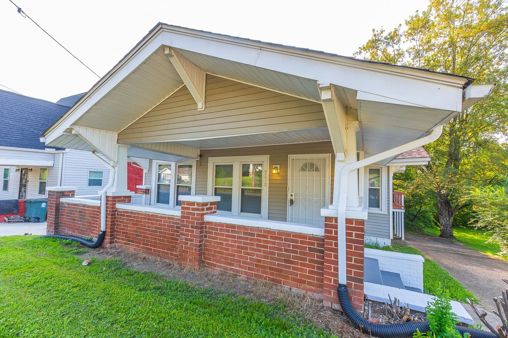Chattanooga House: 5232 Central Avenue