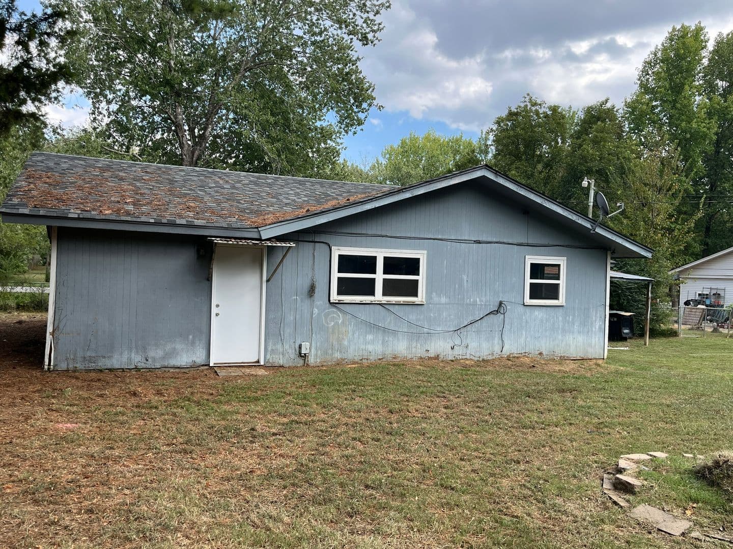 Sherwood House: 8 Lybrand Drive