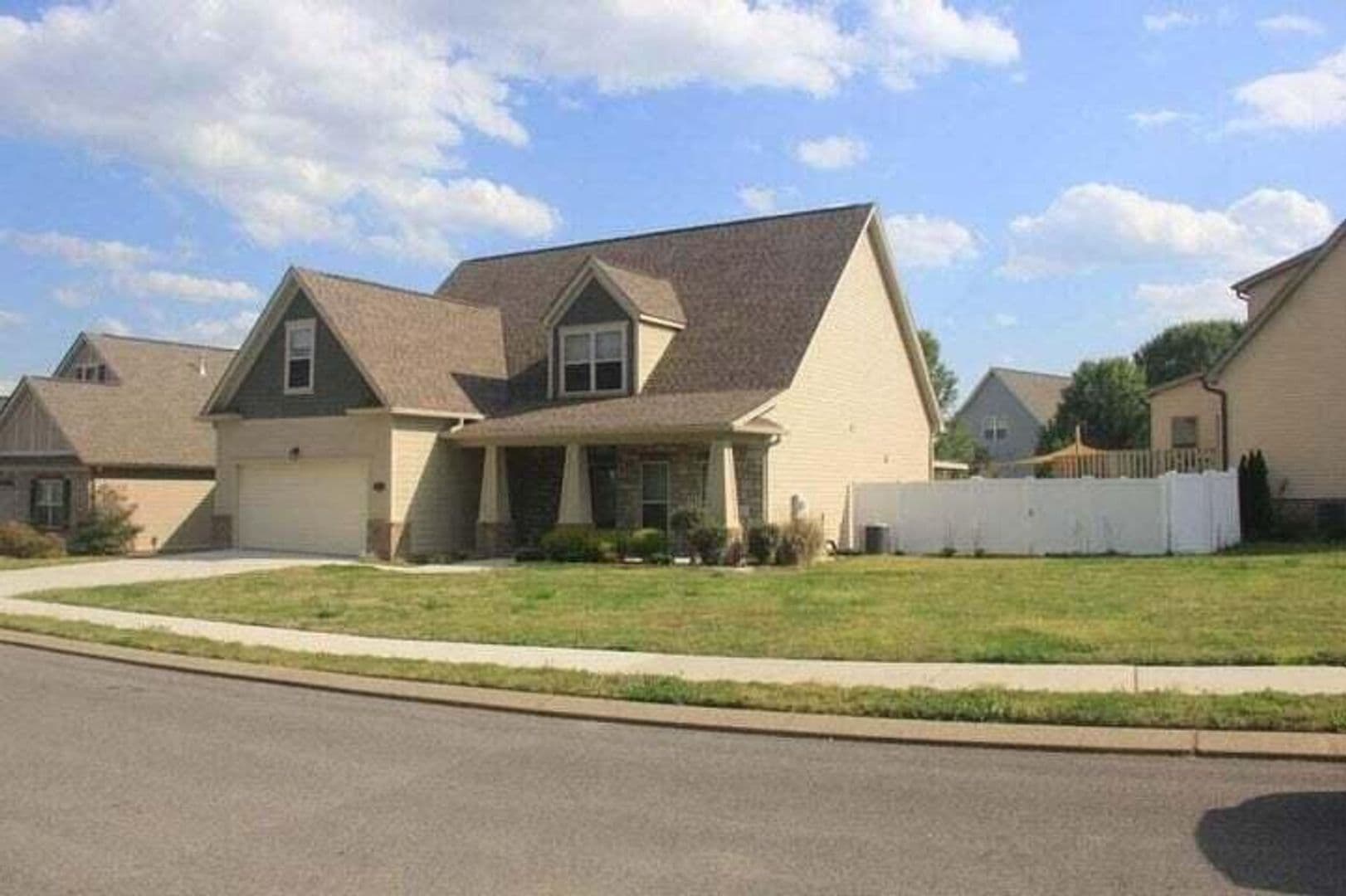 Cleveland House: 2629 Sweet Bay Circle NW