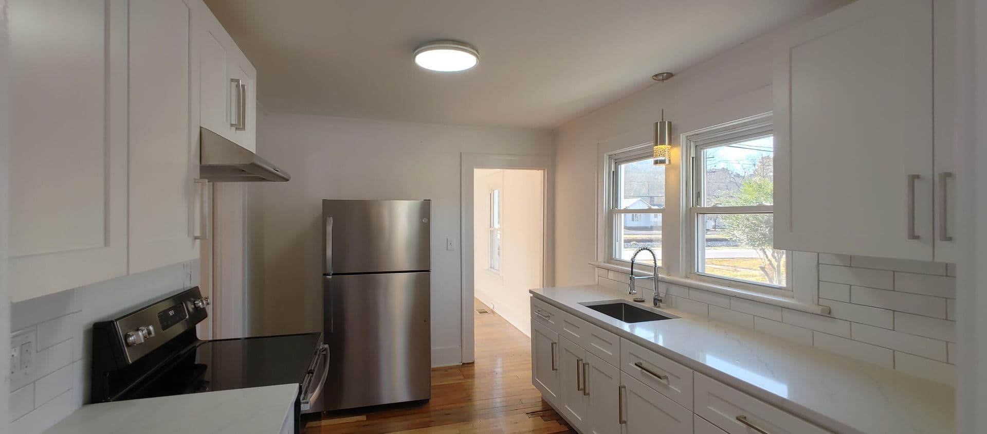 Chattanooga House: LEASE ONLY - 2219 Lyndon Ave.