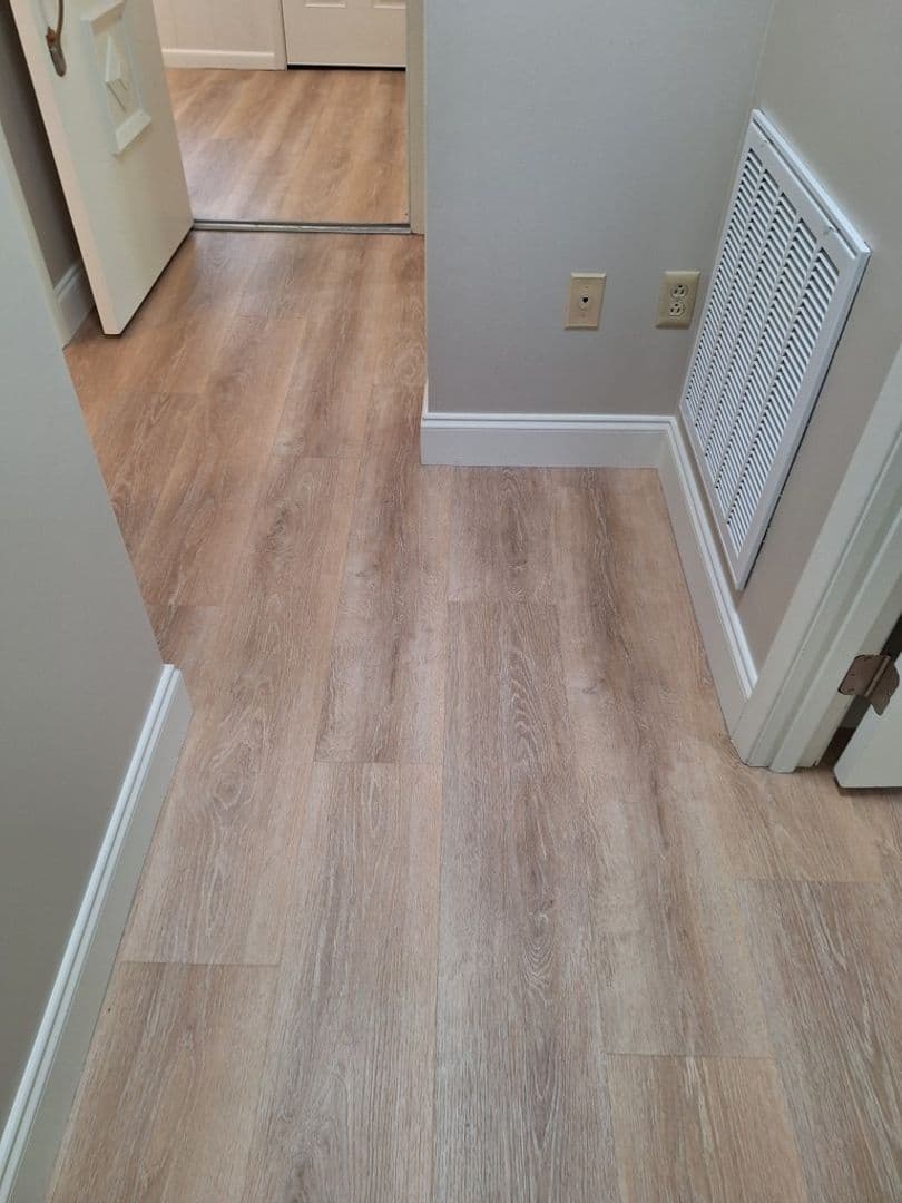 Knoxville House: 6826 Dorchester Drive