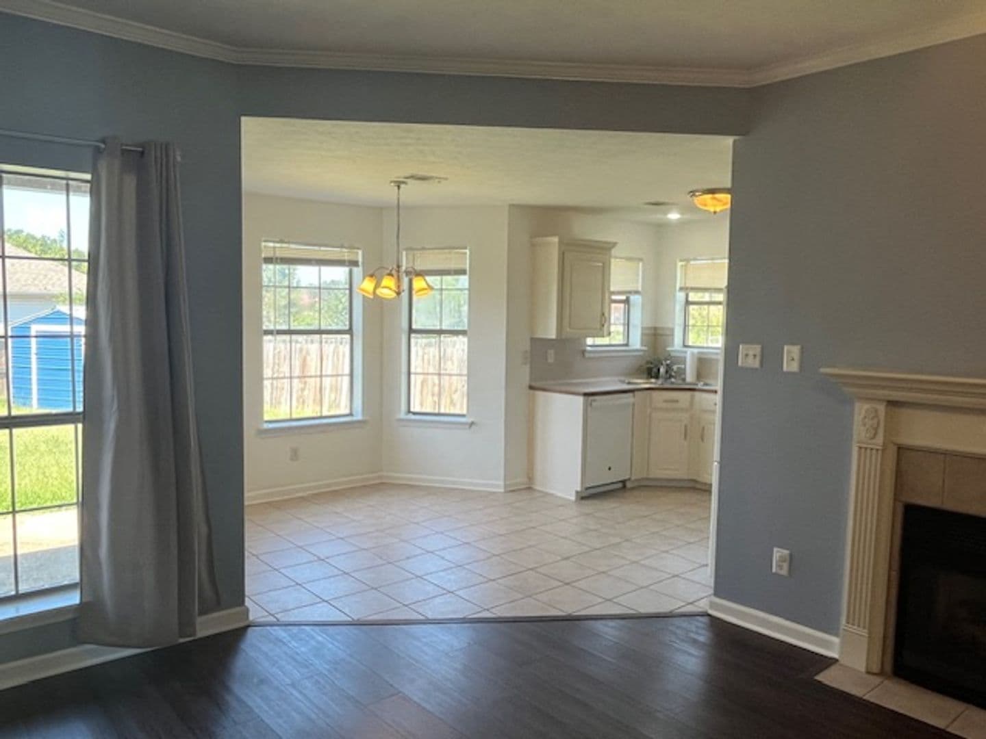Cabot House: 102 Rosebud Cir.