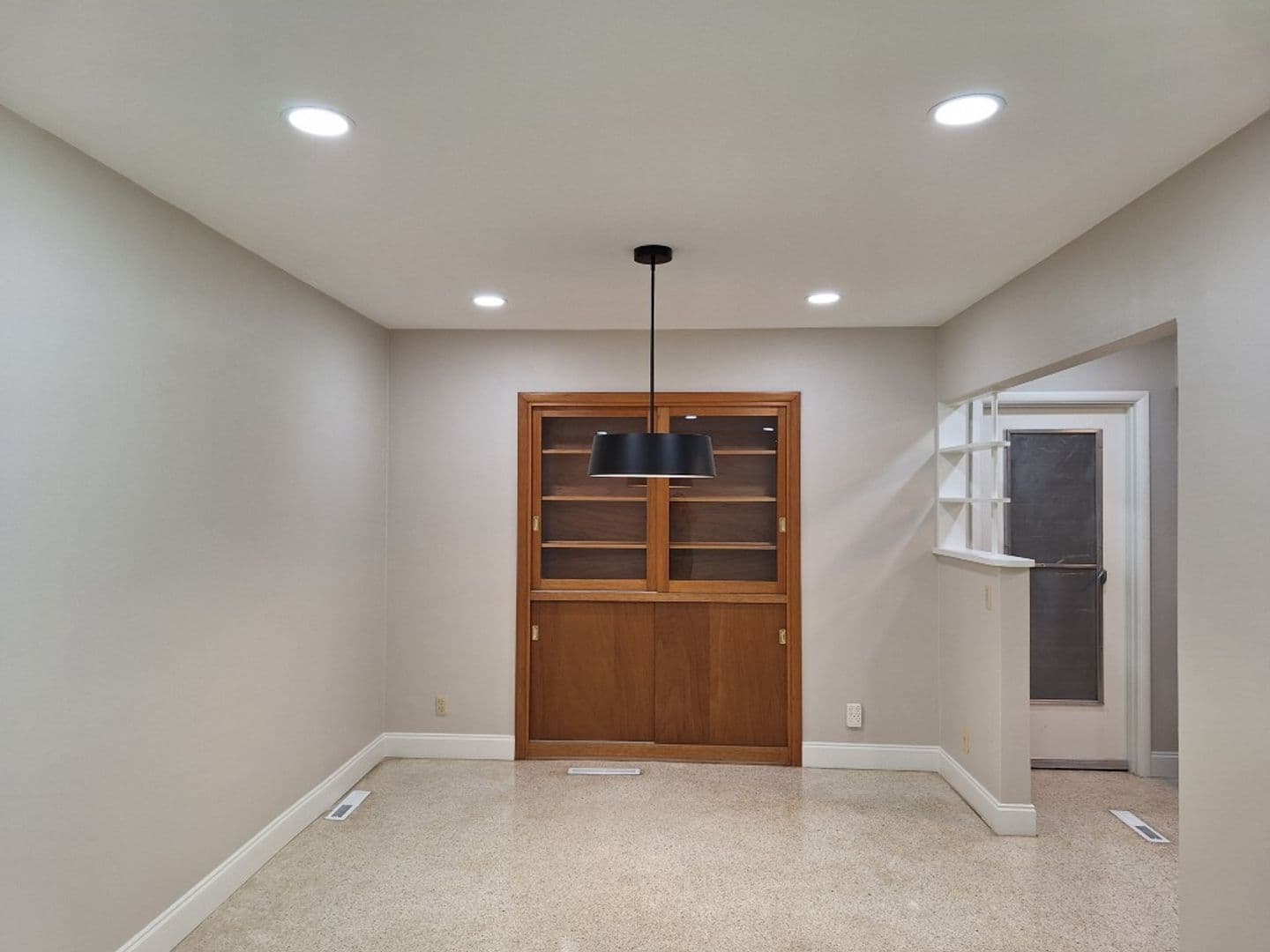 Knoxville House: 6826 Dorchester Drive
