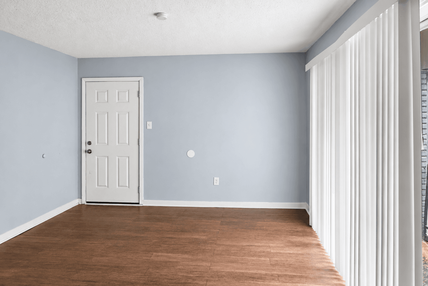 Jackson Apartment: 225 W McDowell Road