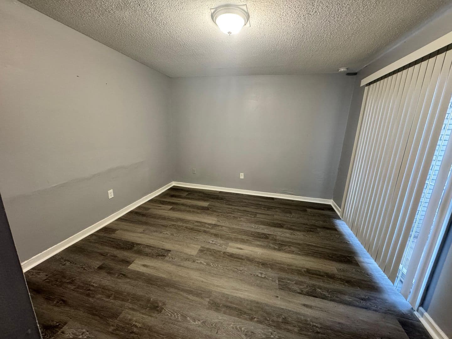 Jackson Apartment: 225 W McDowell Road