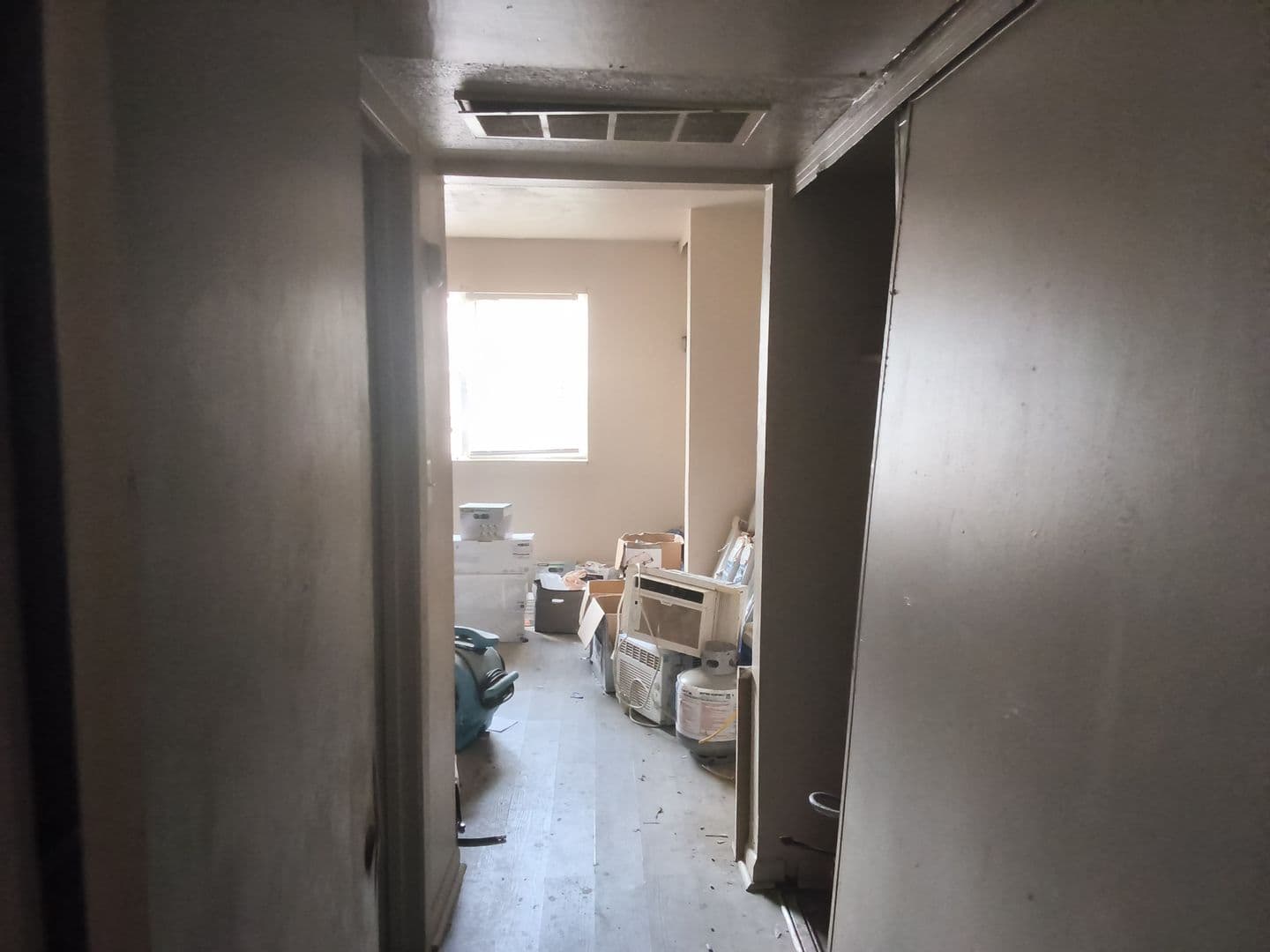 Jackson Apartment: 1505 North West Street - 126
