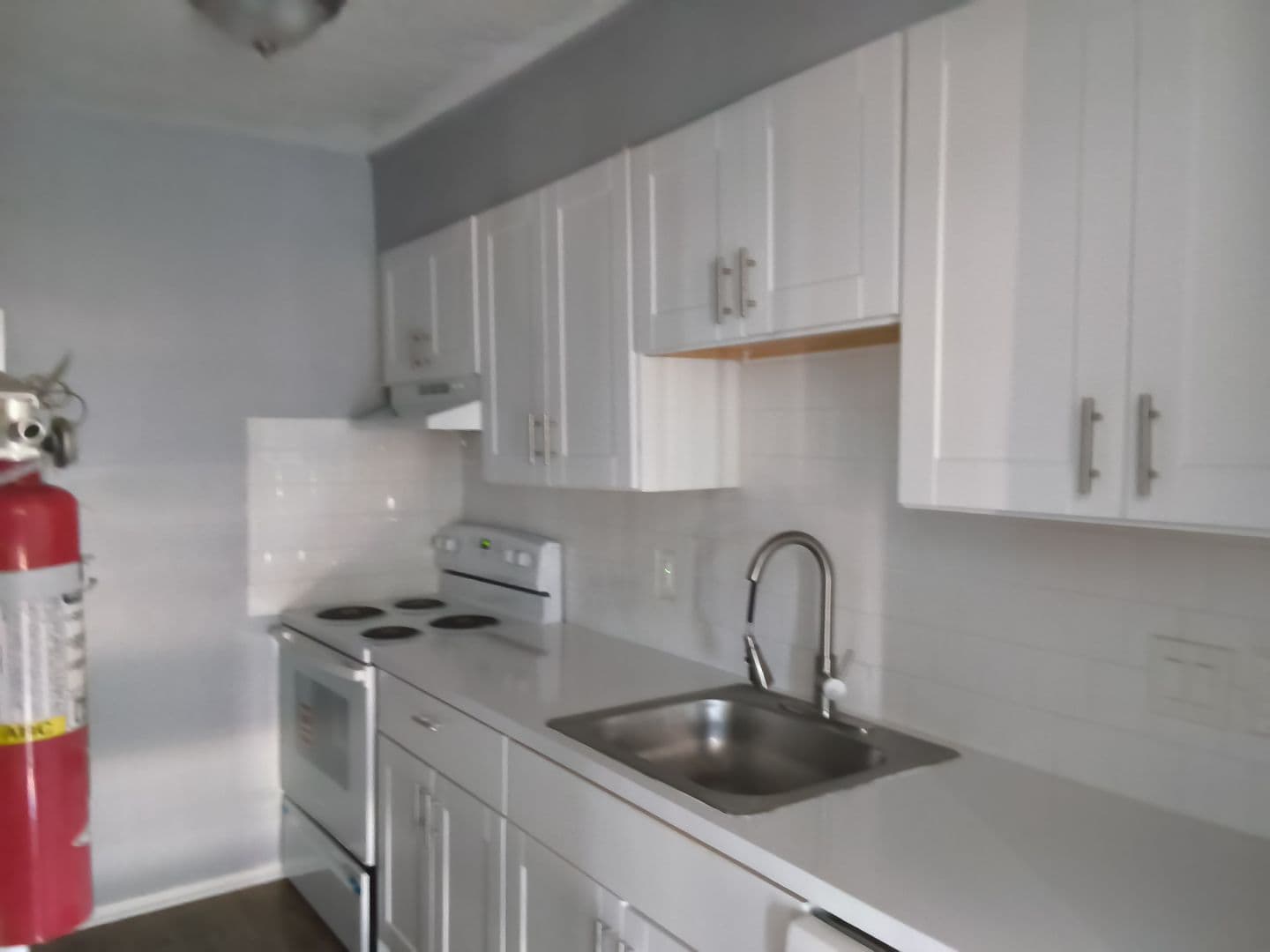 Jackson Apartment: 1505 North West Street - A03