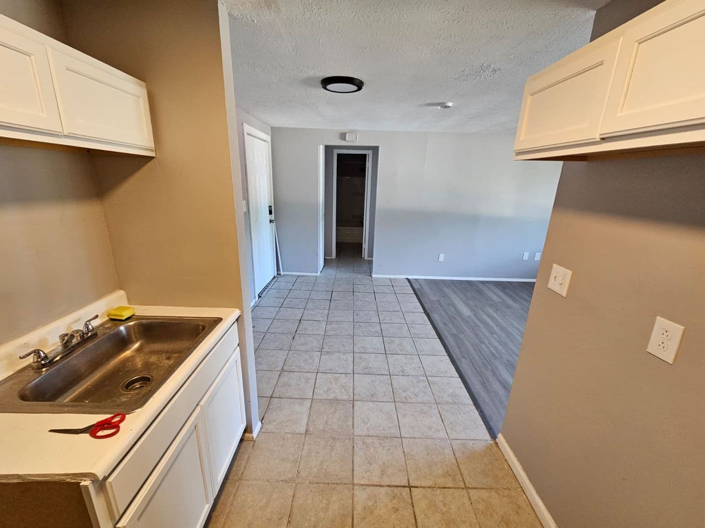 East Cleveland Apartment: 13540 Superior Rd