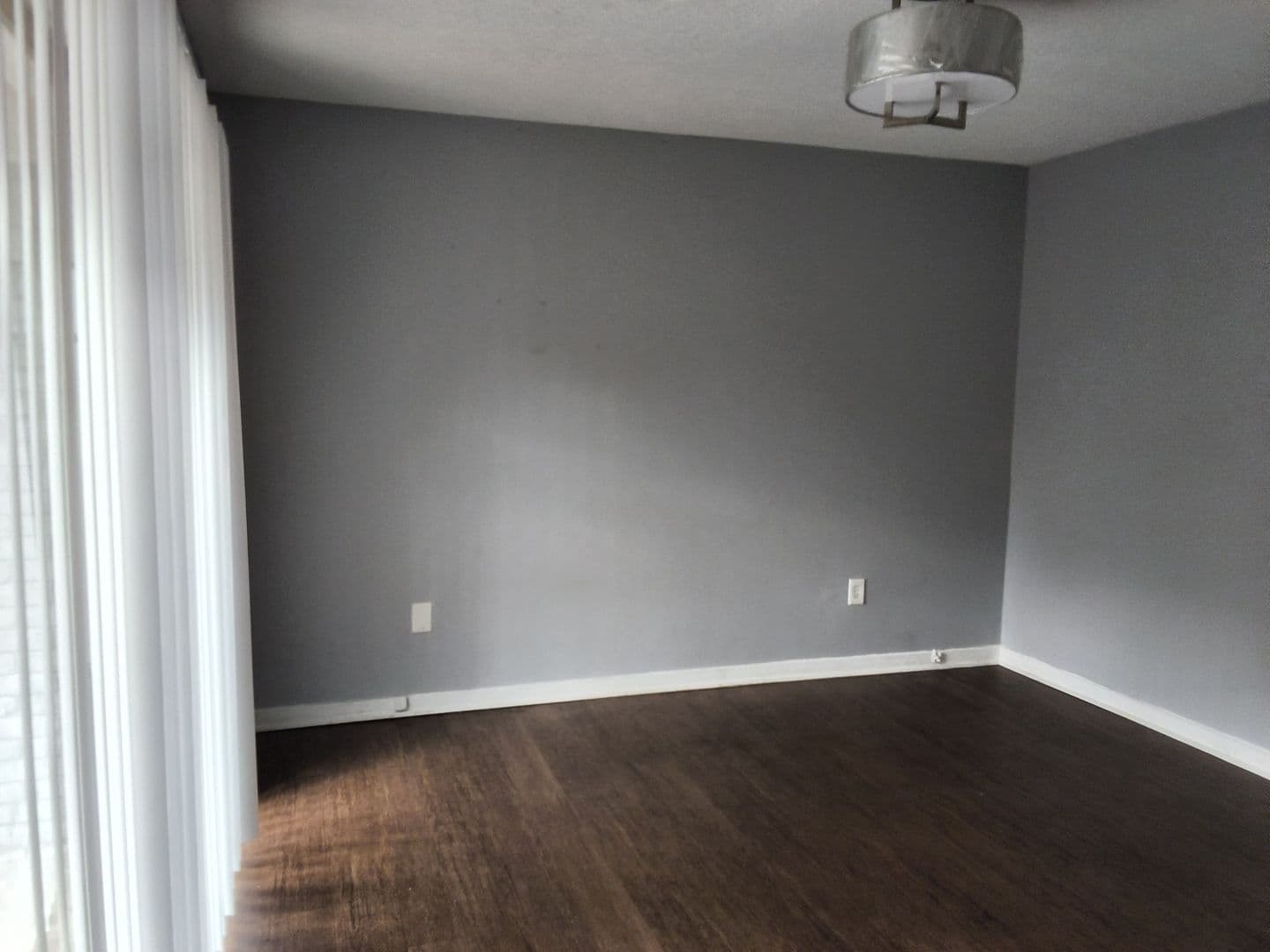 Jackson Apartment: 225 W McDowell Road
