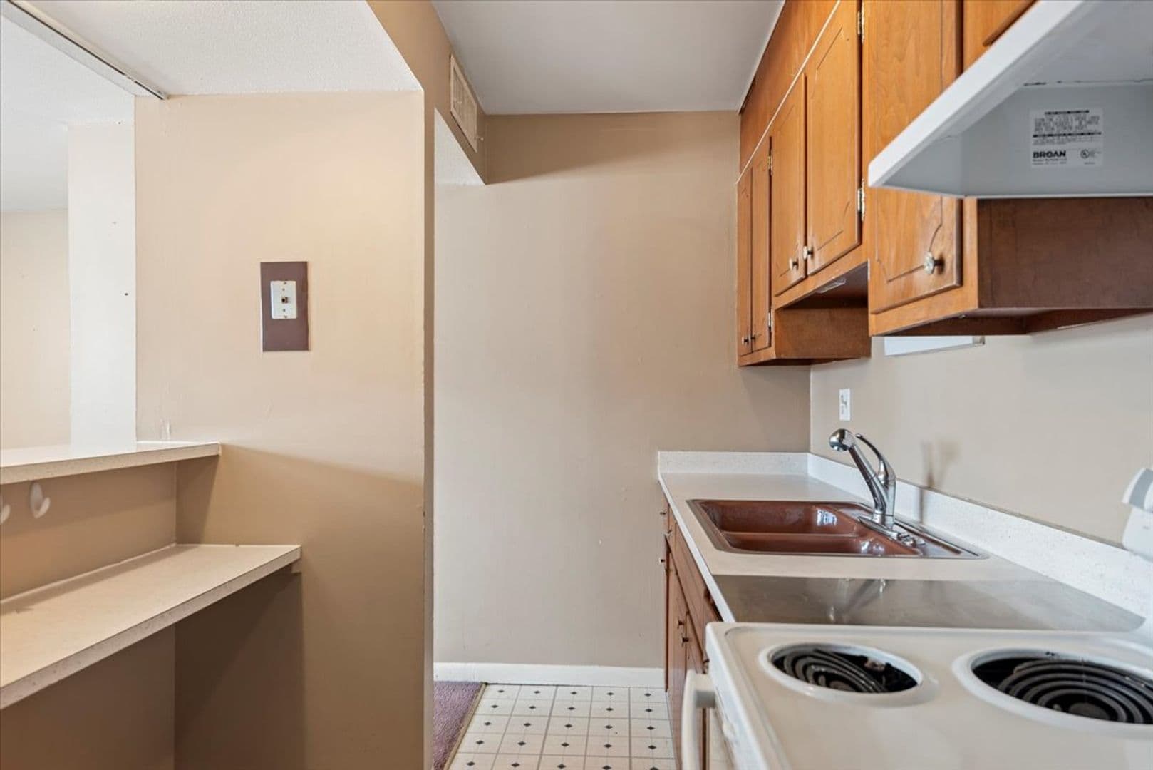 Decatour Apartment: 105 South Elder Lane - 111 - Unit 3