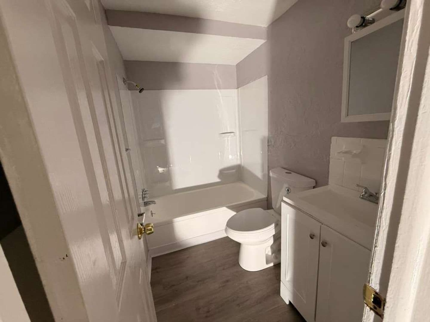 East Cleveland Apartment: 13420 Euclid Ave