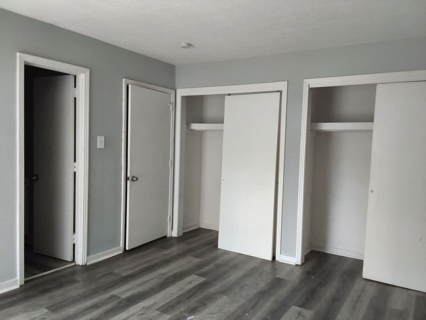 Jackson Apartment: 225 W McDowell Road