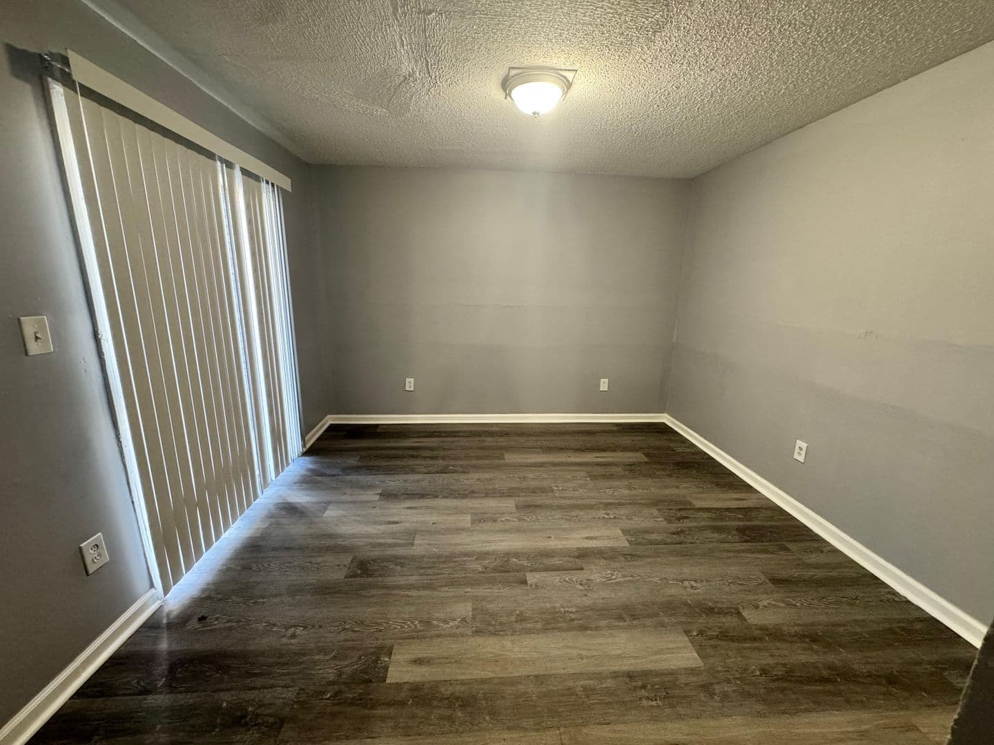 Jackson Apartment: 225 W McDowell Road