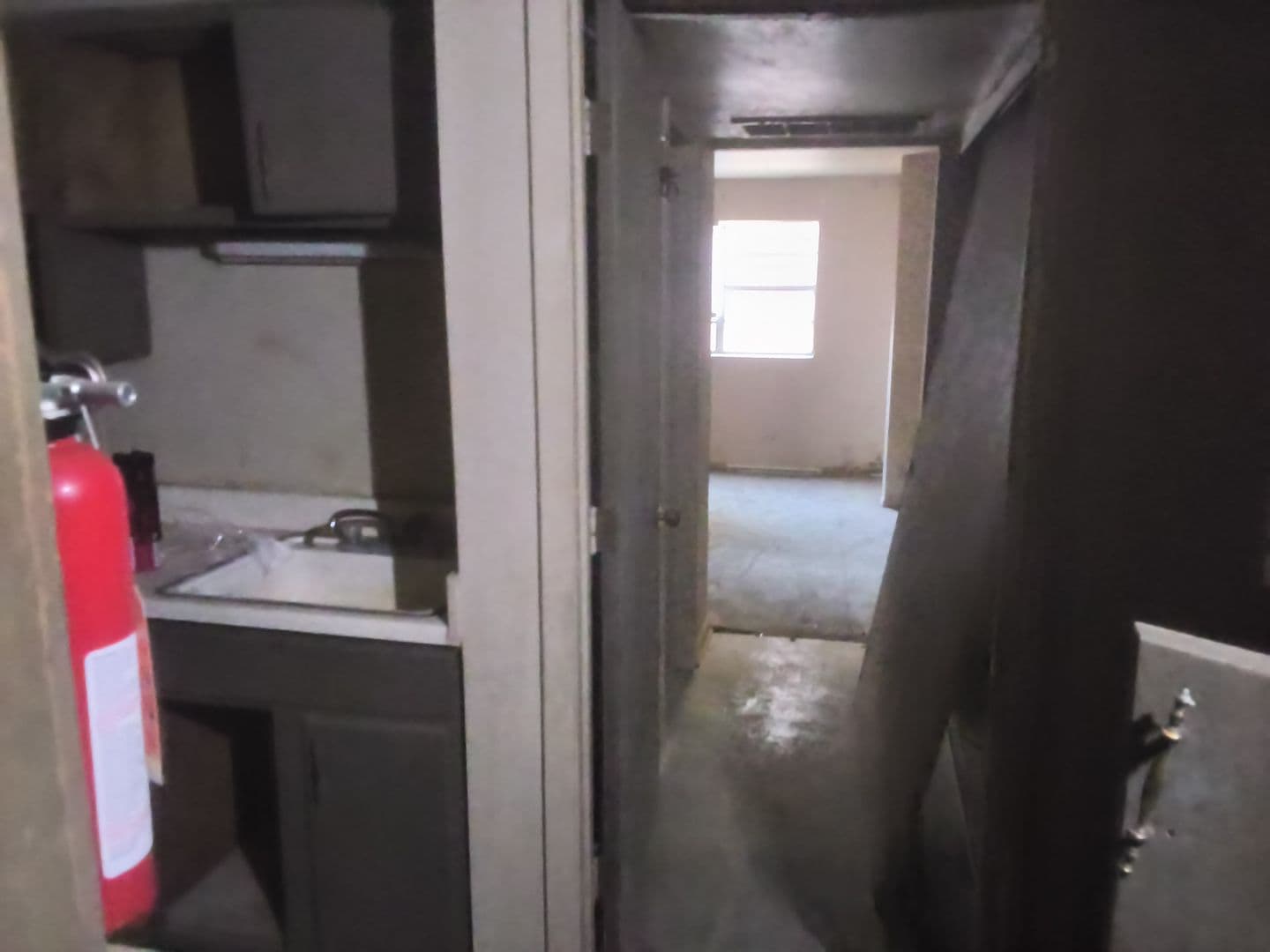 Jackson Apartment: 1505 North West Street - 108