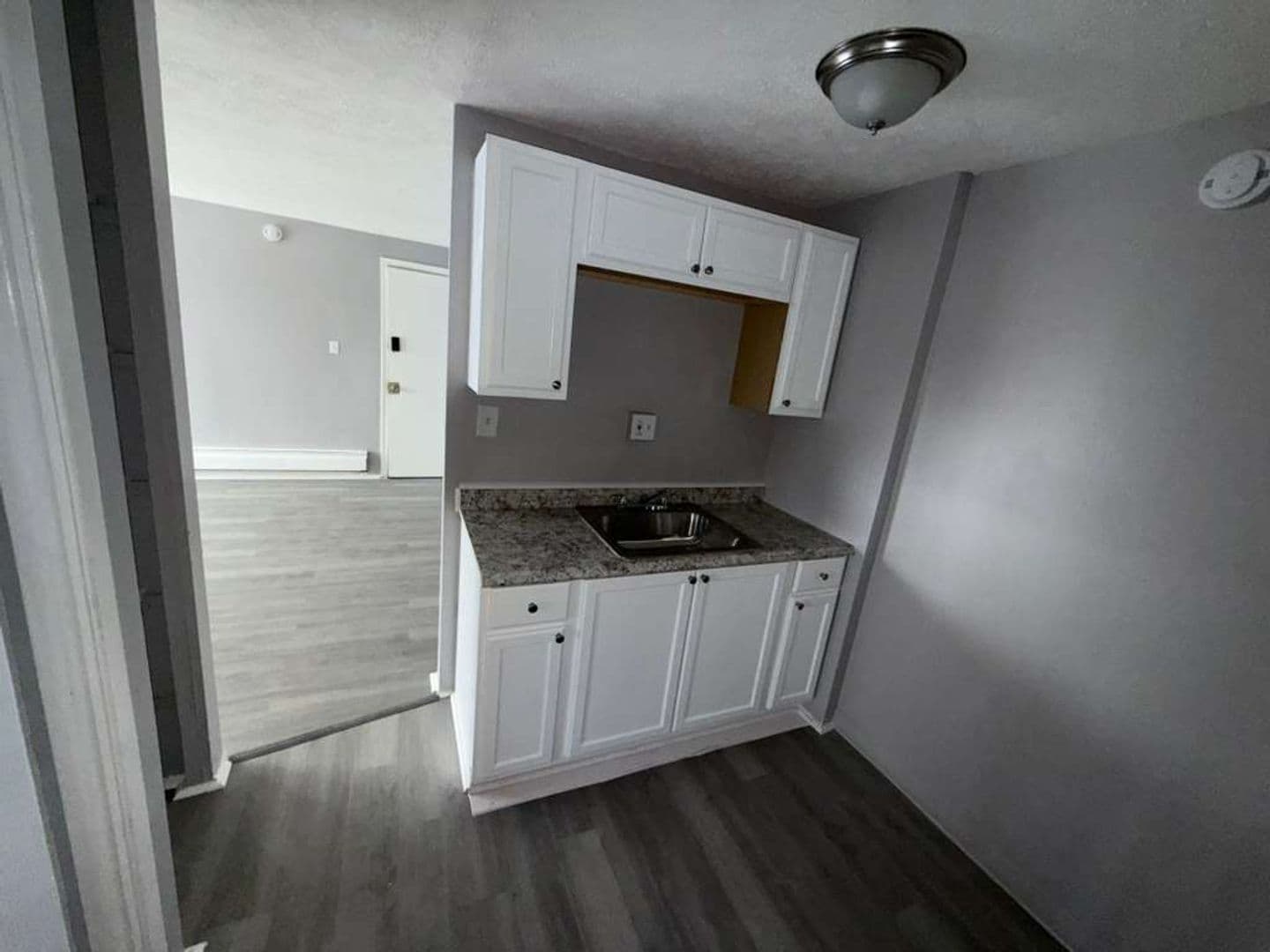 East Cleveland Apartment: 13420 Euclid Ave