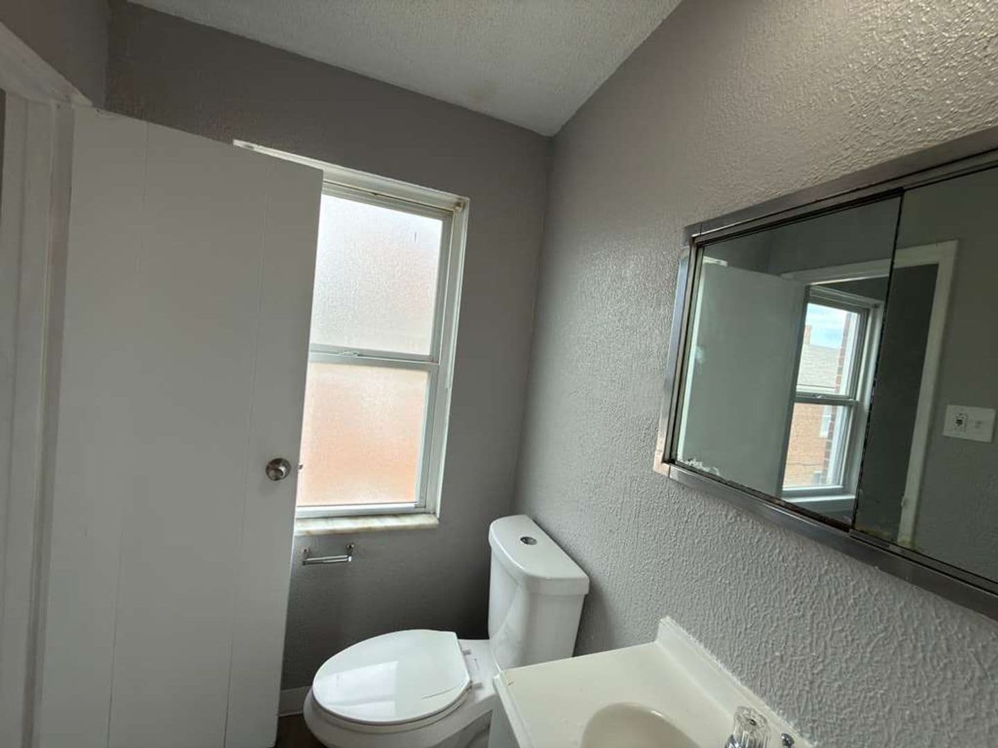 East Cleveland Apartment: 13984 Superior Rd