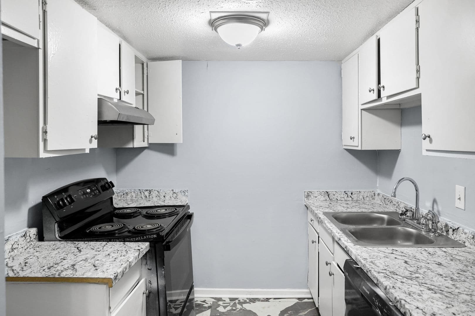Jackson Apartment: 225 W McDowell Road
