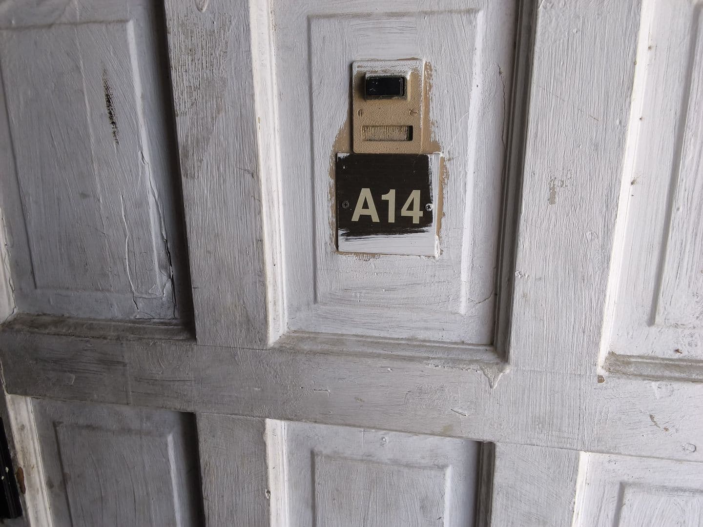 Jackson Apartment: 1505 North West Street - A14