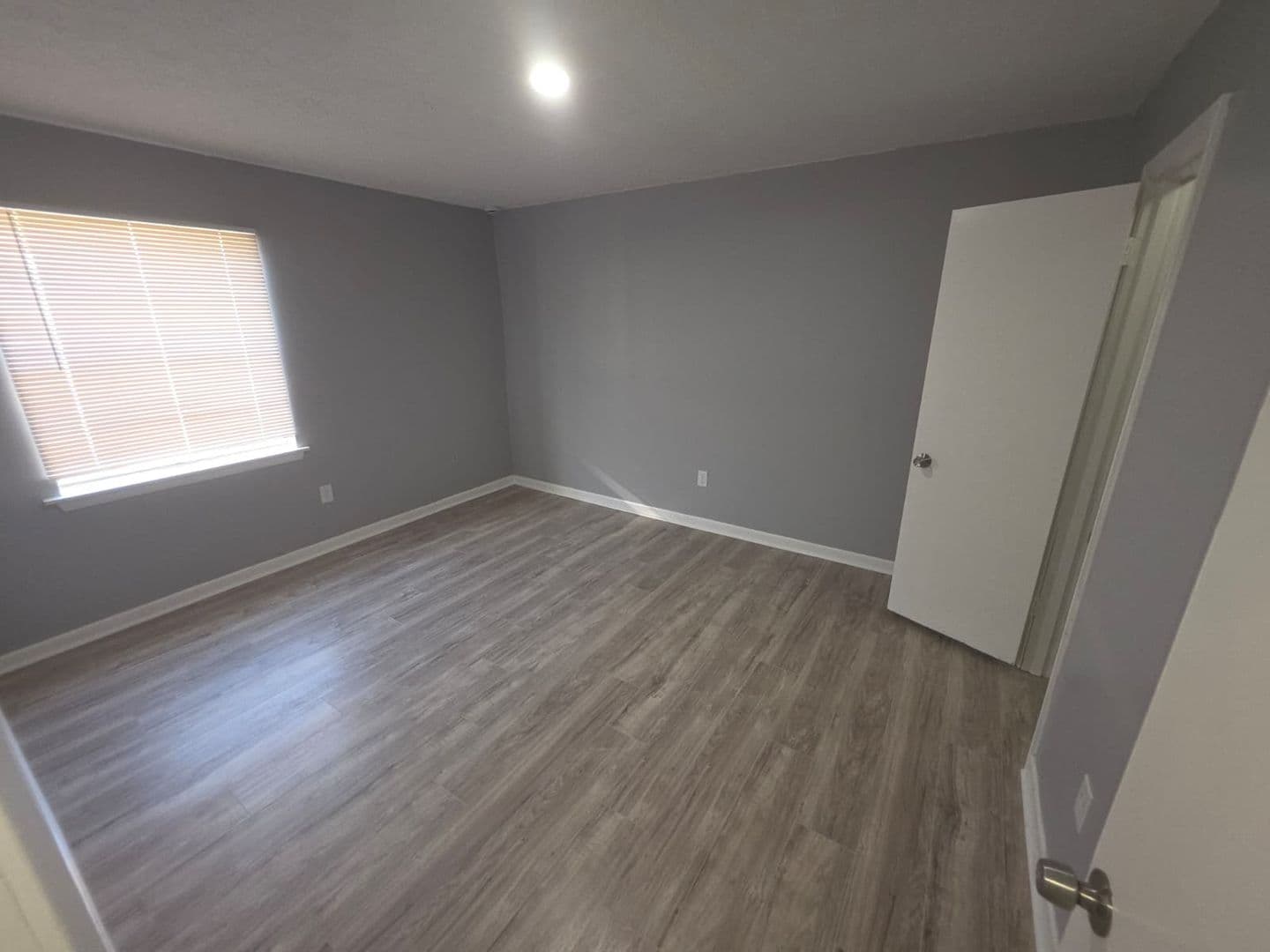 Jackson Apartment: 1505 North West Street - F7