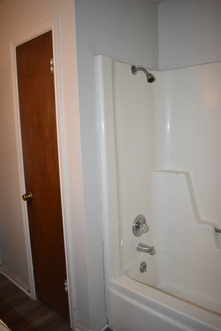 Harker Heights Apartment: 221 W Robin Lane