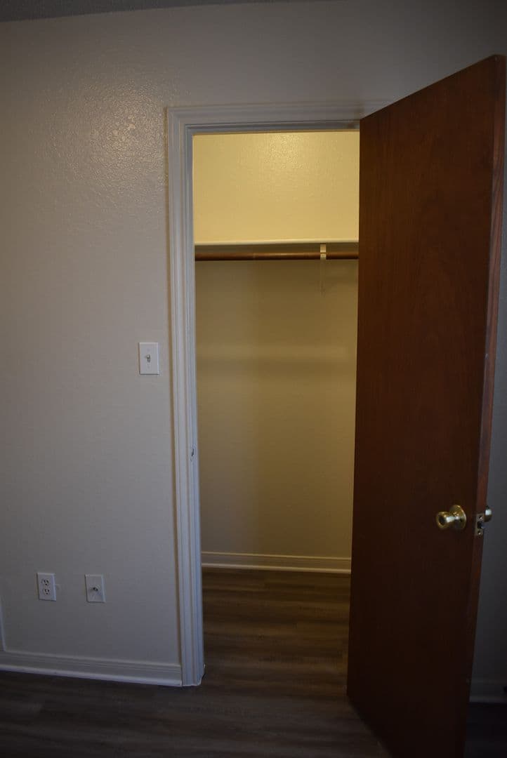 Harker Heights Apartment: 221 W Robin Lane
