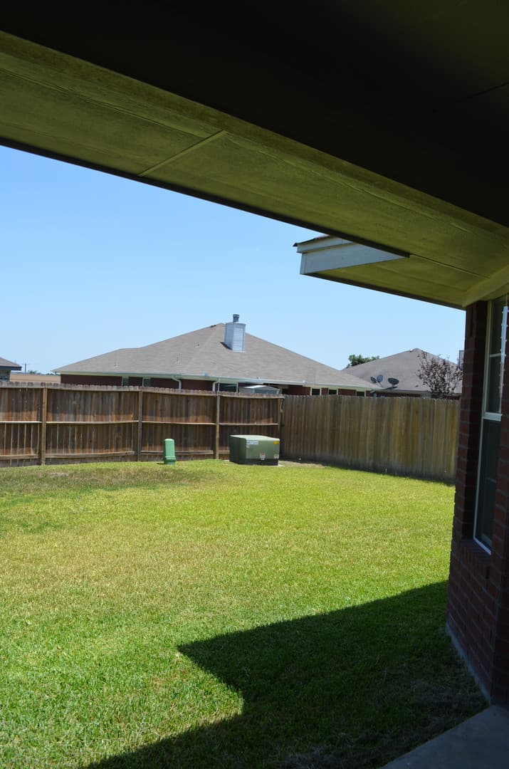 Killeen House: 4406 Esta Lee Dr.