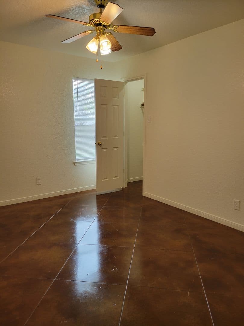Killeen Apartment: 3503 Dustin Court