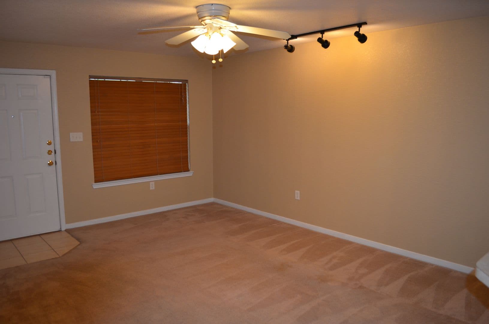 Harker Heights Apartment: 1700 Ute