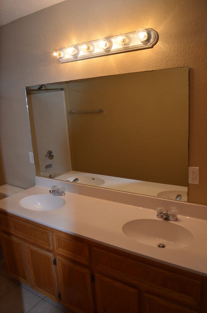 Harker Heights Apartment: 1700 Ute
